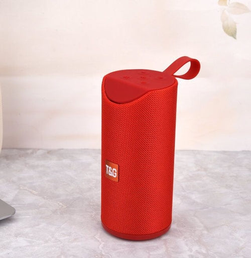 Portable wireless audio device for smartphones