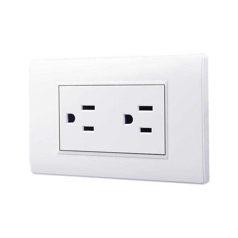 American-style outlet plate featuring USB ports