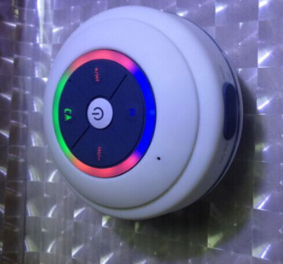Compact Splashproof Bluetooth Soundbox